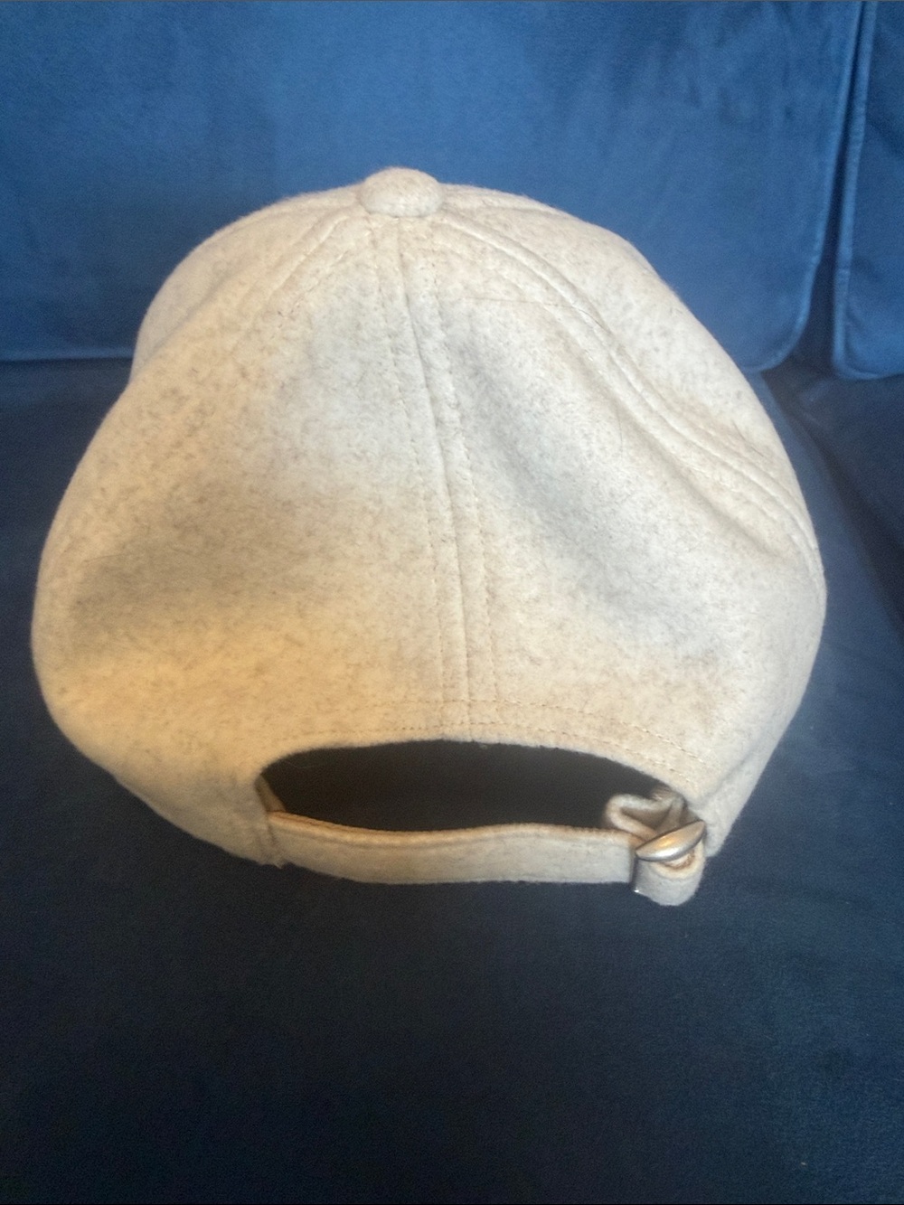 ALO Yoga Beige Wool-Feel Baseball Cap - Picture 3 of 4